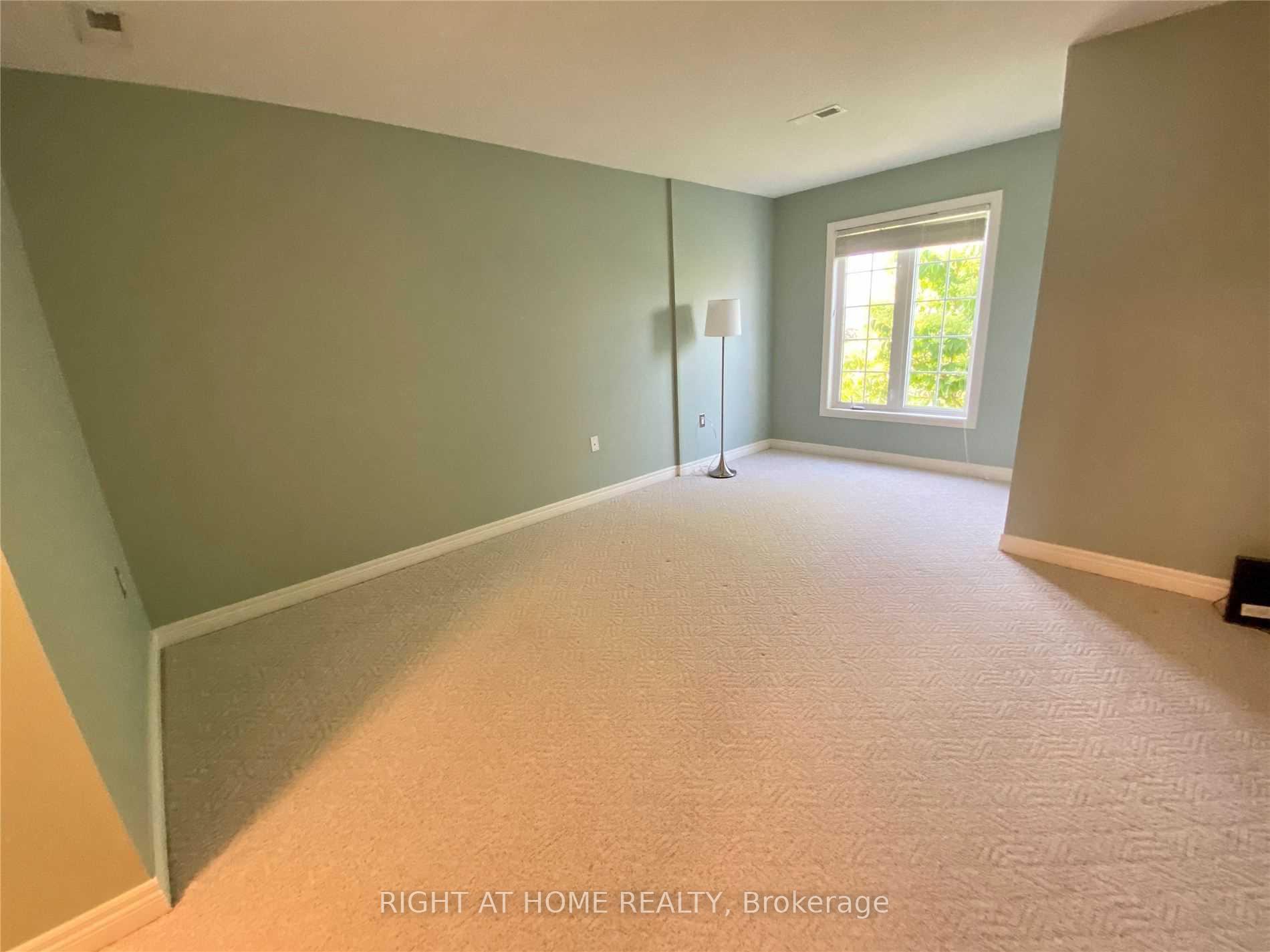 Photo 12 of Unit 78, 515 North Service Road, Hamilton, Stoney Creek — HOMEH