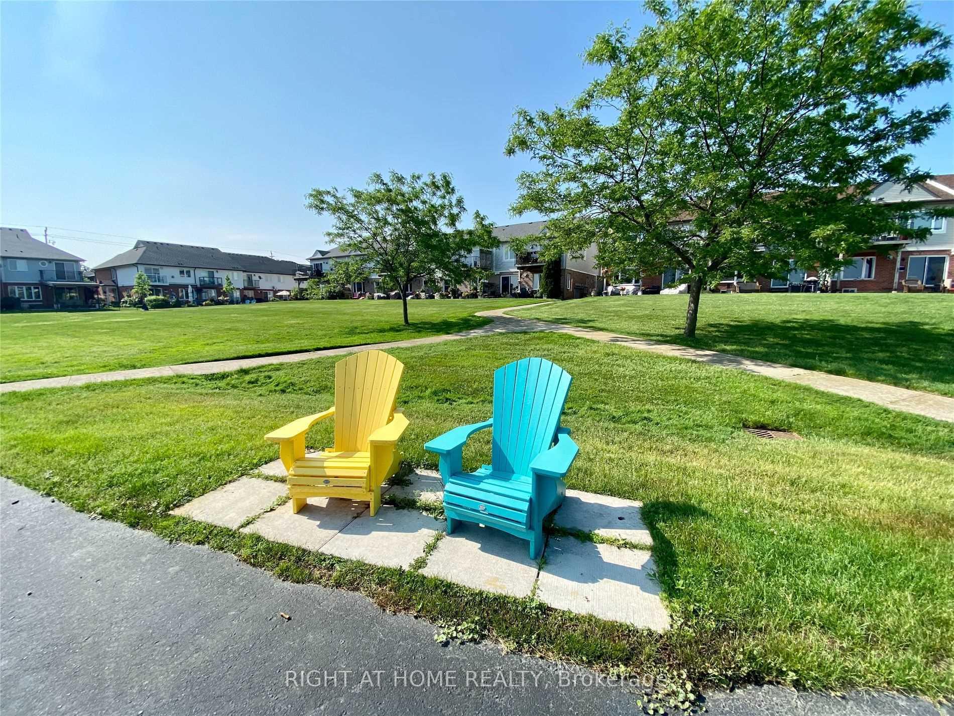 Photo 21 of Unit 78, 515 North Service Road, Hamilton, Stoney Creek — HOMEH