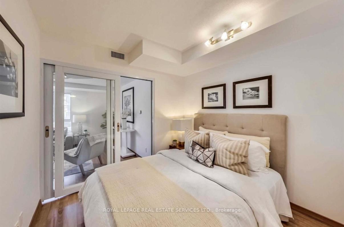 Photo 14 of Unit 208, 15 Maplewood Avenue, Toronto, Humewood-Cedarvale — HOMEH