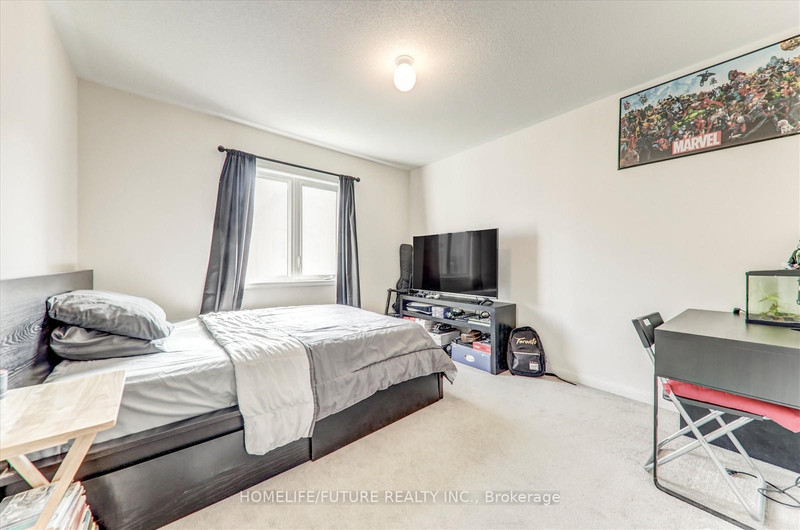 Photo 25 of 47 Henry Smith Avenue, Clarington, Bowmanville — HOMEH
