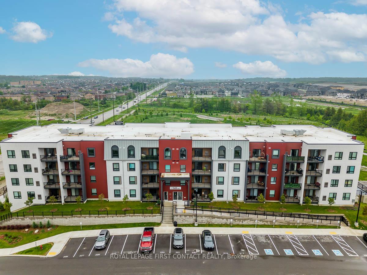 Photo 2 of Unit 207, 1 Chef Lane, Barrie, Innis-Shore — HOMEH