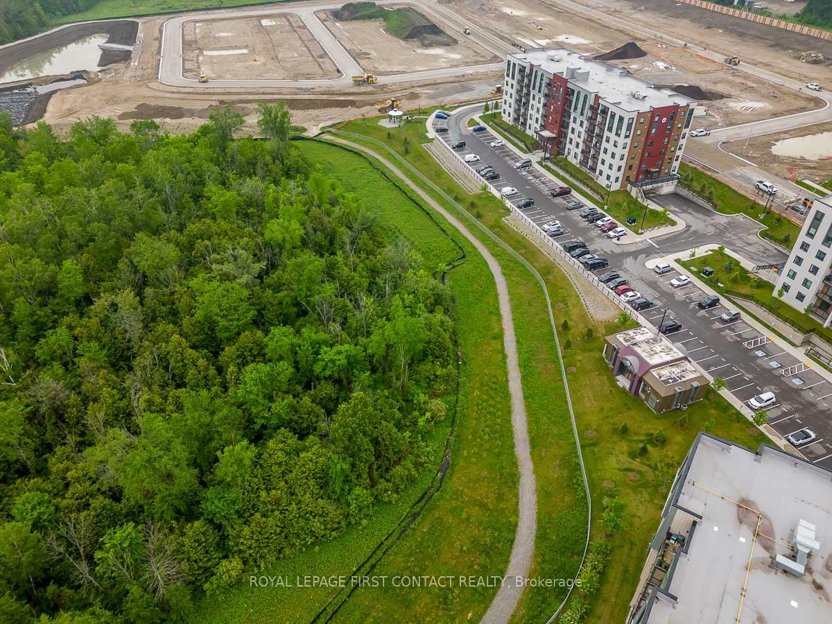 Photo 44 of Unit 207, 1 Chef Lane, Barrie, Innis-Shore — HOMEH