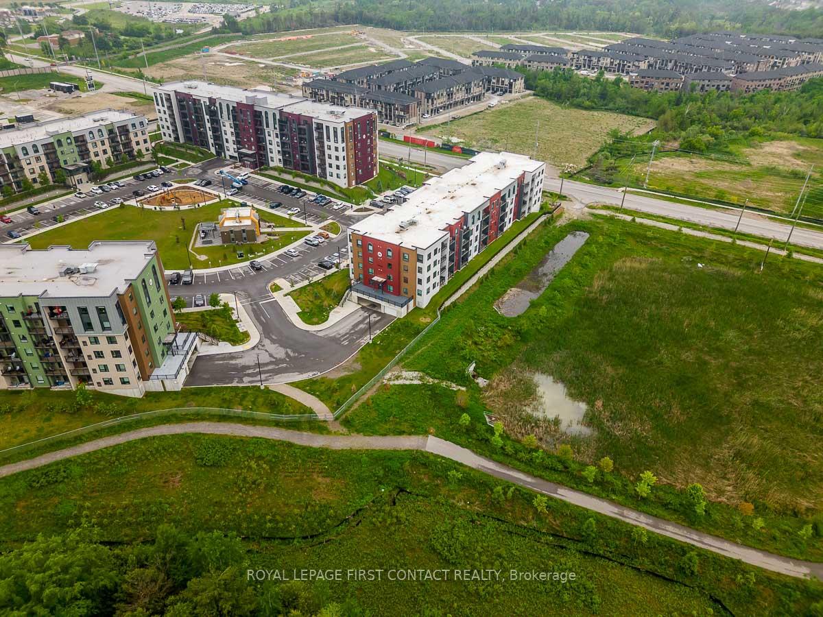 Photo 47 of Unit 207, 1 Chef Lane, Barrie, Innis-Shore — HOMEH