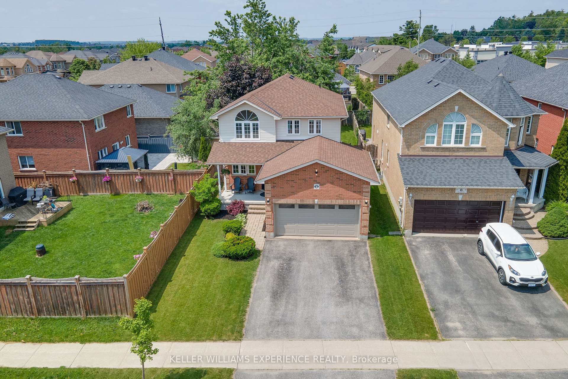 Photo 31 of 6 Balmoral Place, Barrie, Innis-Shore — HOMEH