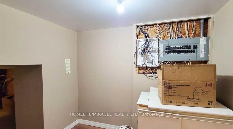 Photo 15 of Unit Lower, 56 Cousins Street, Clarington, Courtice — HOMEH