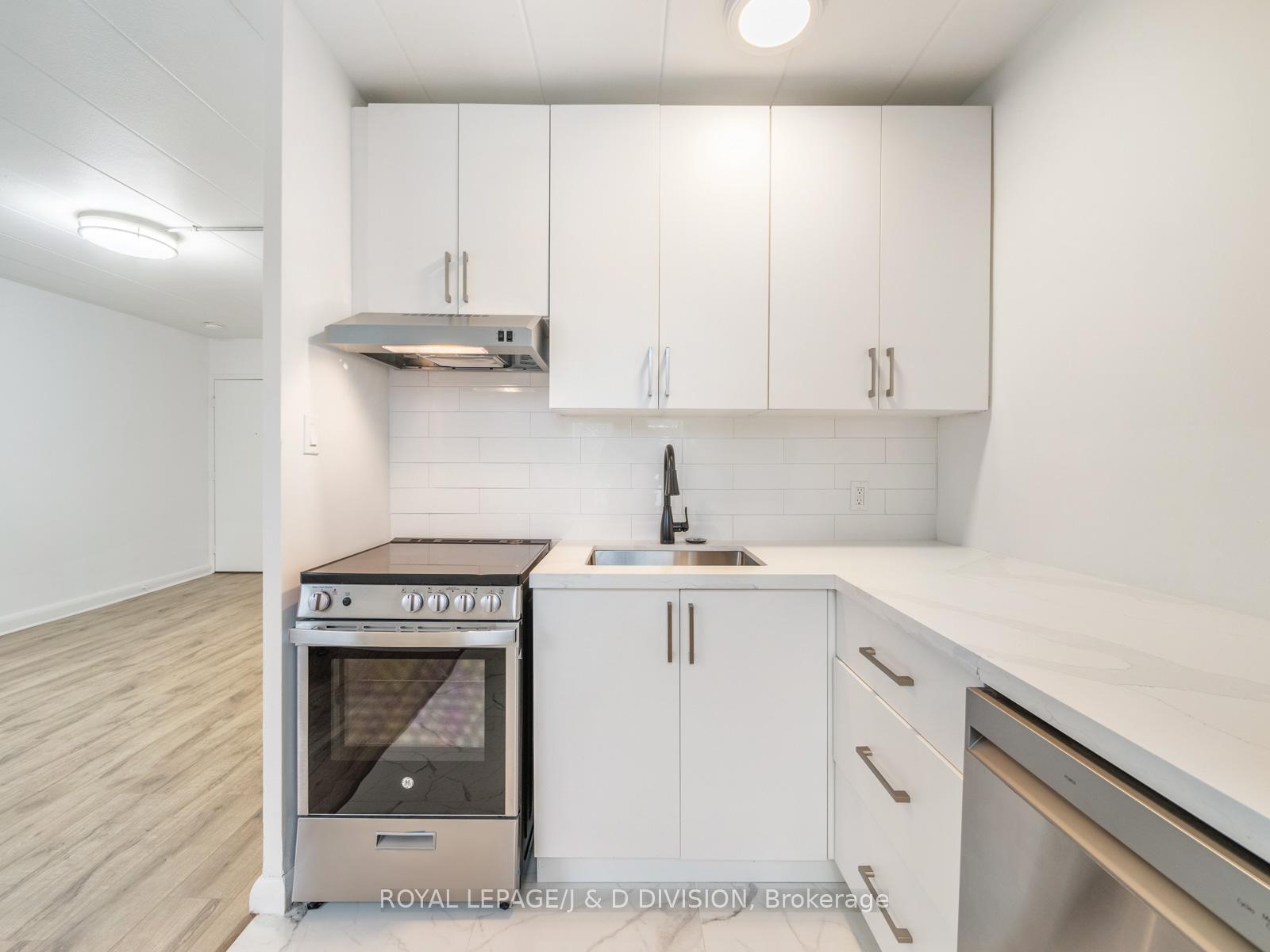 Photo 9 of Unit 102, 325 Sammon Avenue, Toronto, Danforth Village-East York — HOMEH