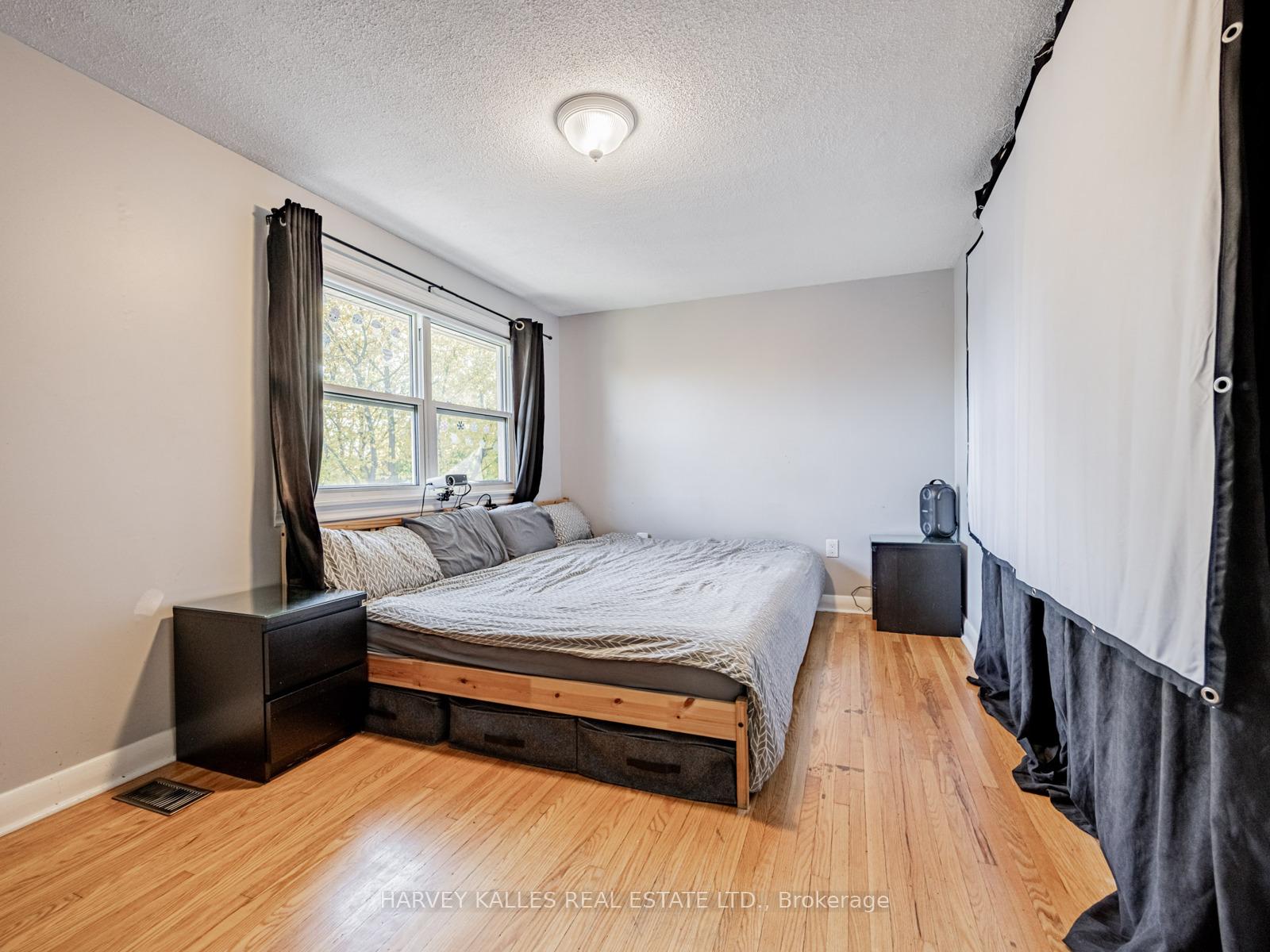 Photo 17 of 117 Eldomar Avenue, Brampton, Brampton East — HOMEH