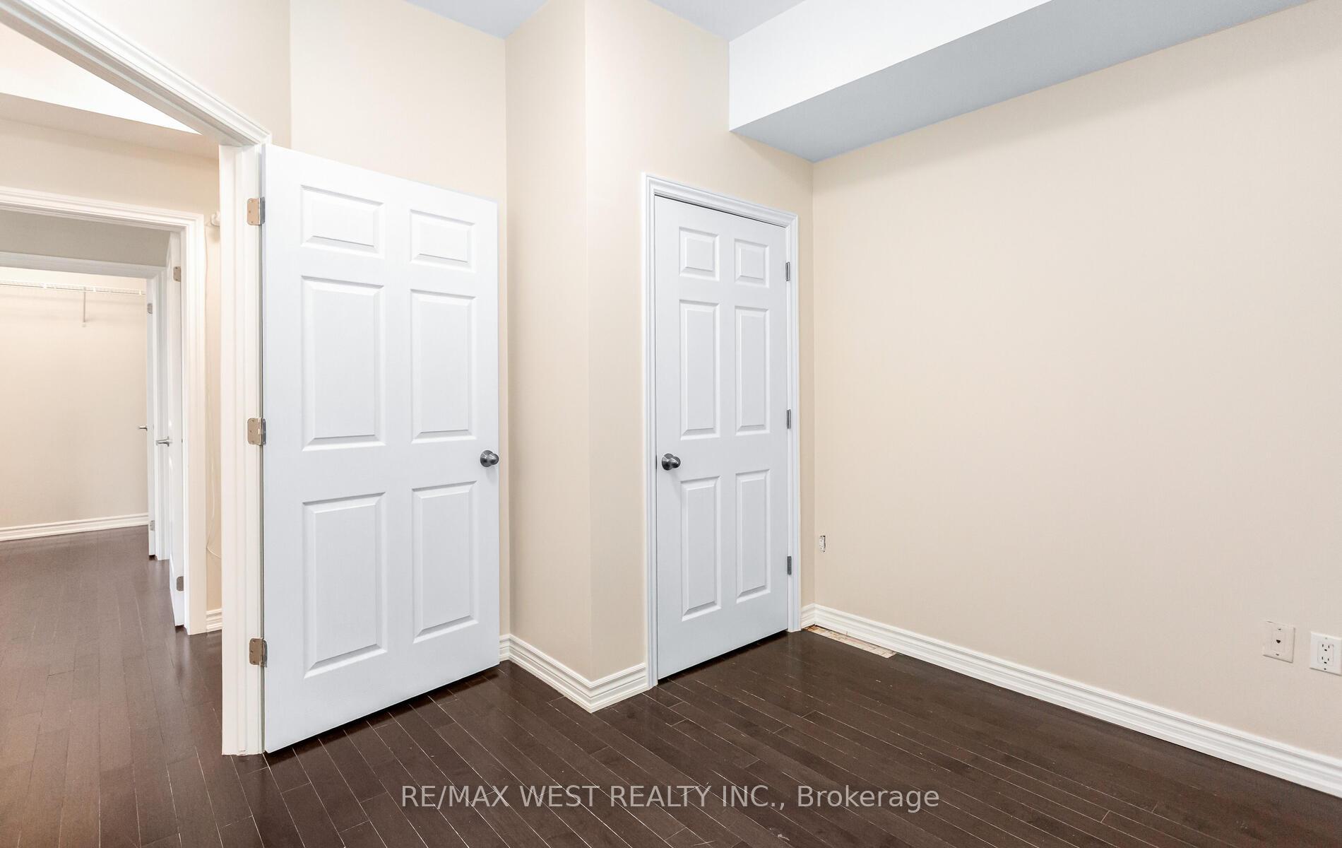 Photo 26 of Unit PH04, 427 Aberdeen Avenue, Hamilton, Kirkendall — HOMEH