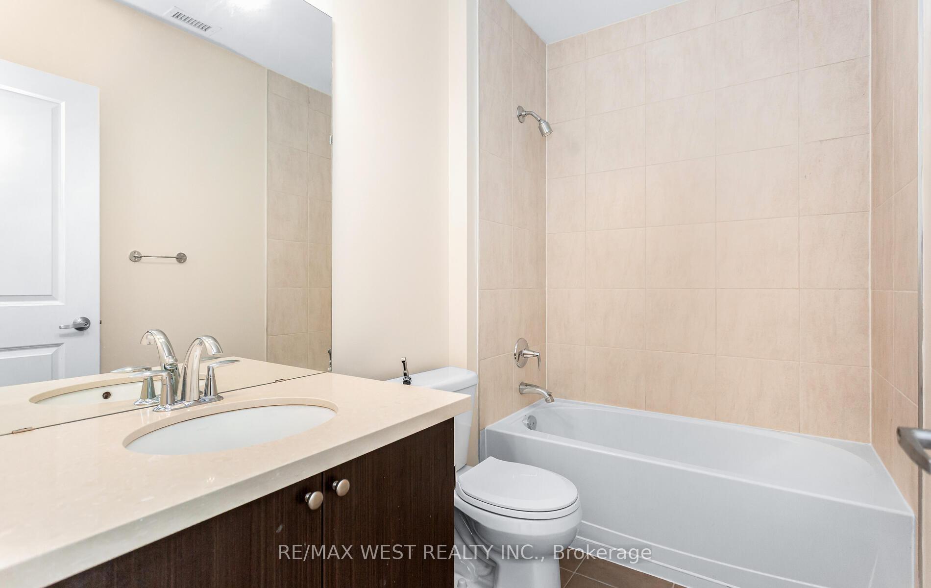 Photo 28 of Unit PH04, 427 Aberdeen Avenue, Hamilton, Kirkendall — HOMEH