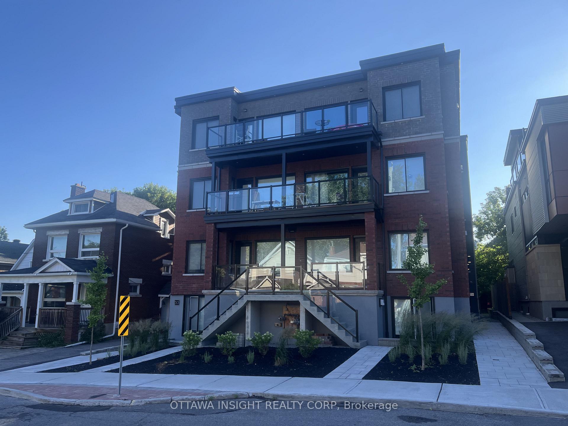 Front of Unit 1-S, 515 Chapel Street