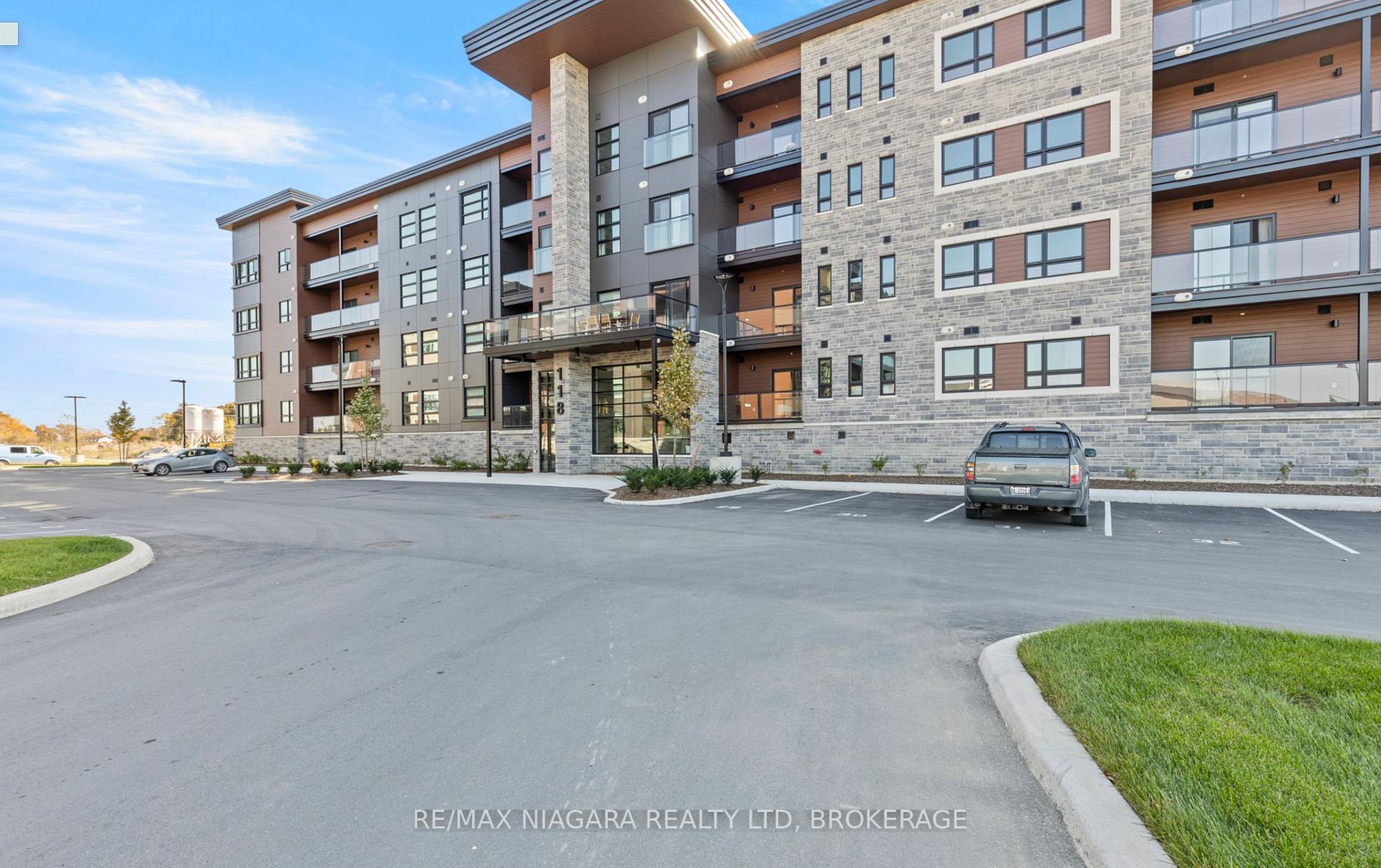 Photo 22 of Unit 410, 118 Summersides Boulevard, Pelham, Fonthill — HOMEH