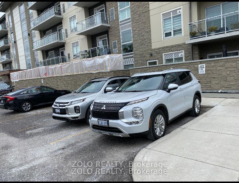 Photo 6 of Unit 314, 16 Markle Crescent Bend, Hamilton, Ancaster — HOMEH