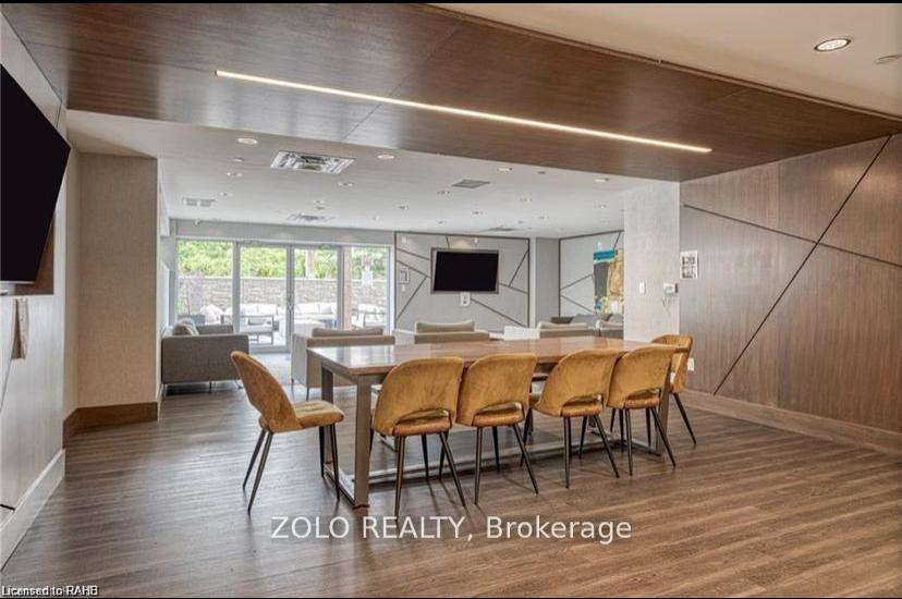 Photo 14 of Unit 314, 16 Markle Crescent Bend, Hamilton, Ancaster — HOMEH