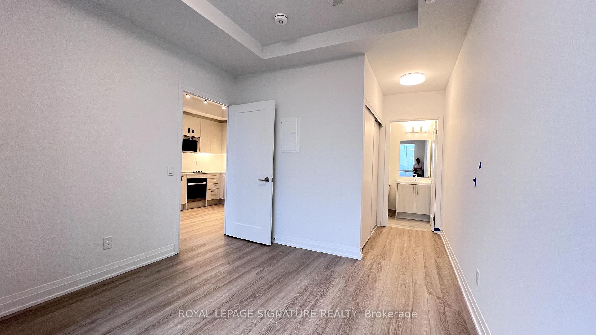 Photo 6 of Unit 718, 286 Main Street, Toronto, East End-Danforth — HOMEH