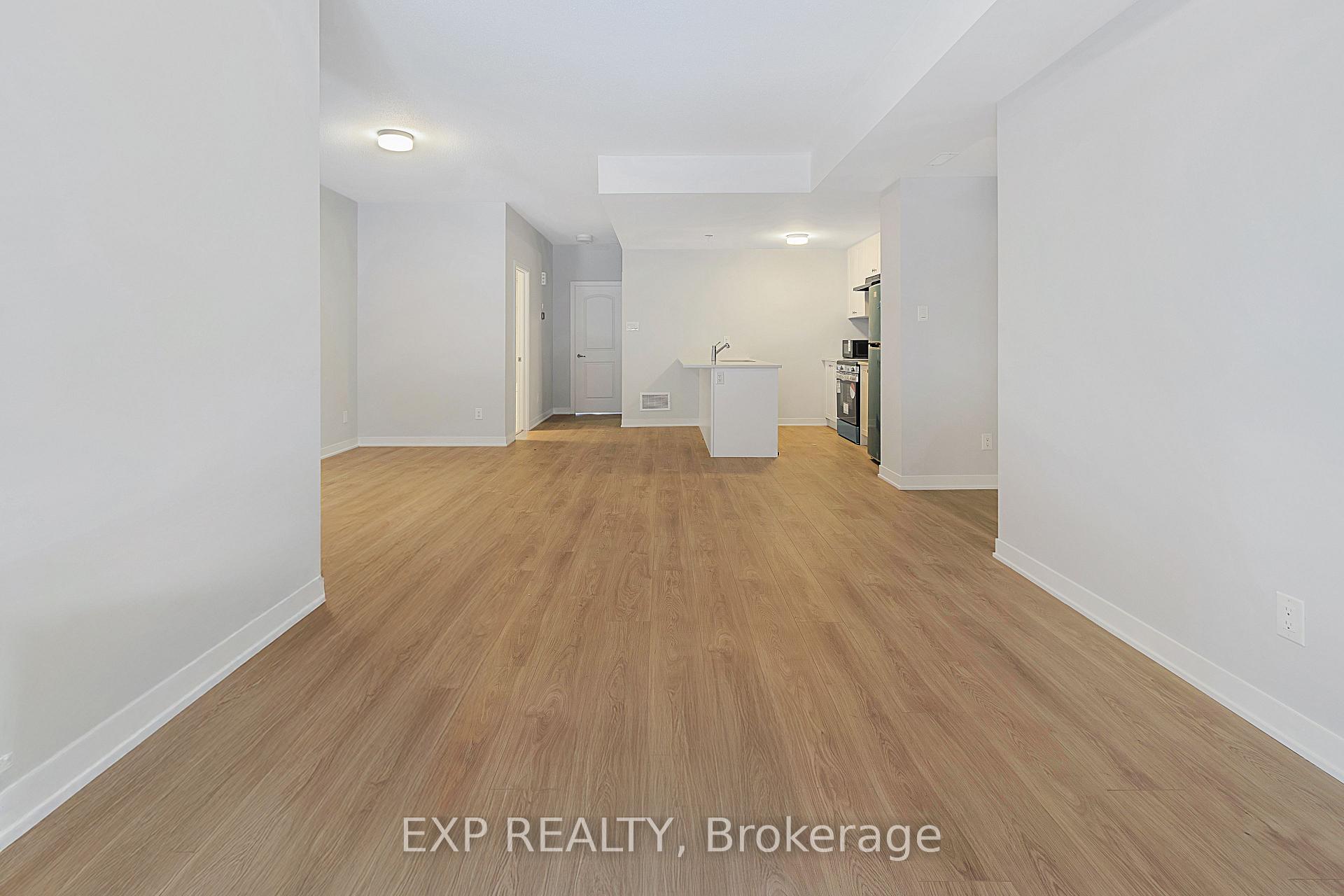 Photo 5 of 114 Parnian Private, Ottawa, Barrhaven - Half Moon Bay — HOMEH