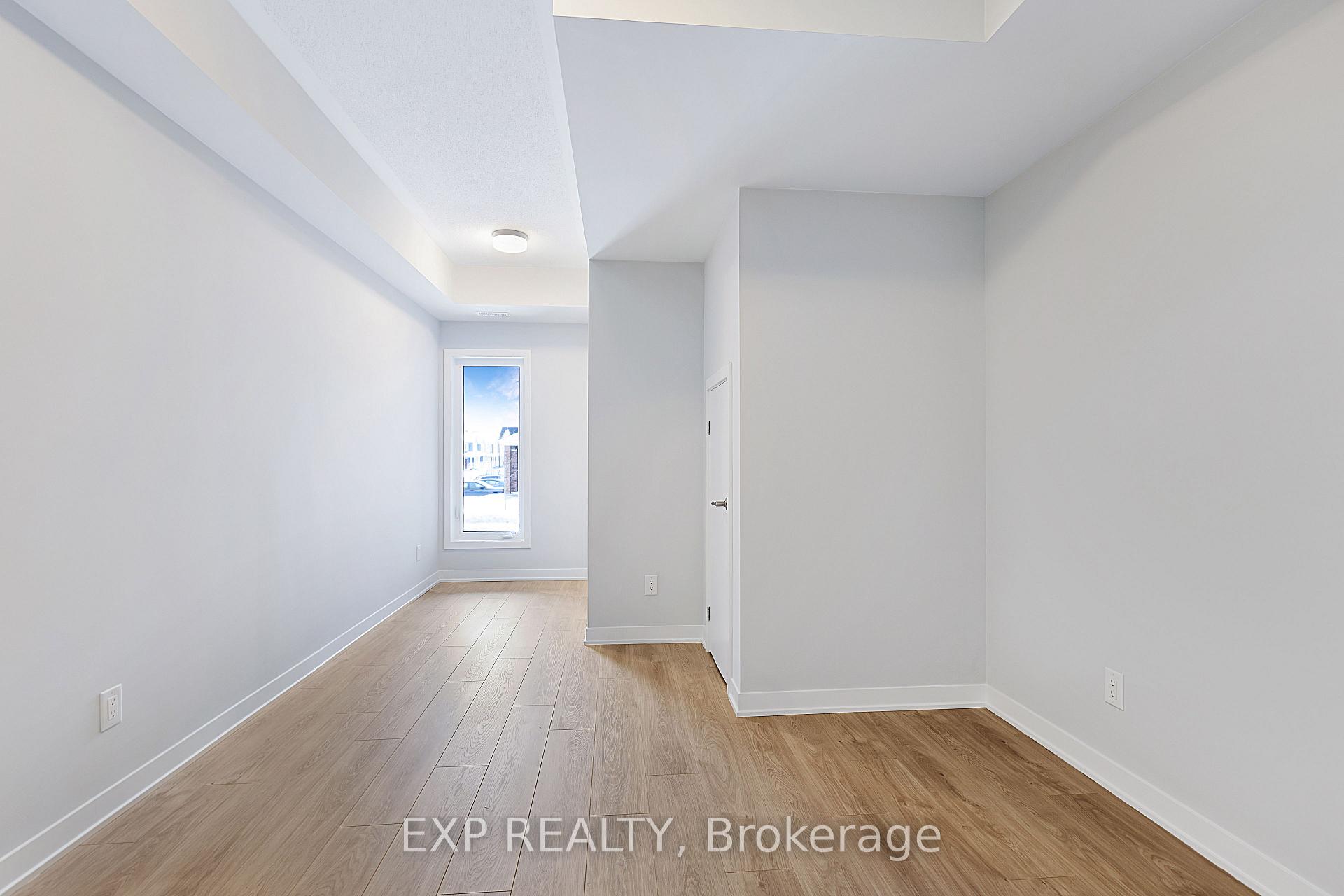 Photo 24 of 114 Parnian Private, Ottawa, Barrhaven - Half Moon Bay — HOMEH