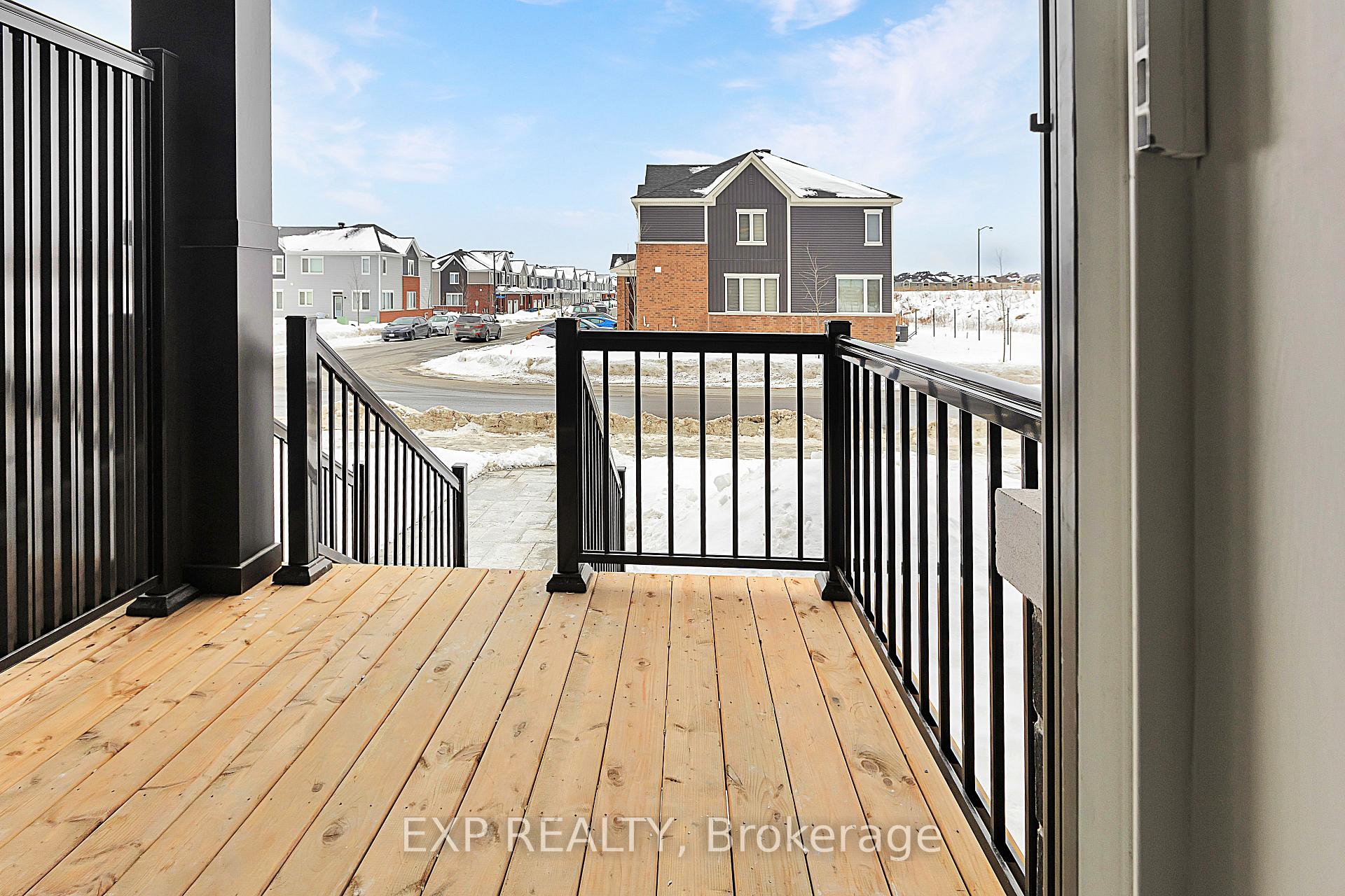 Photo 26 of 114 Parnian Private, Ottawa, Barrhaven - Half Moon Bay — HOMEH