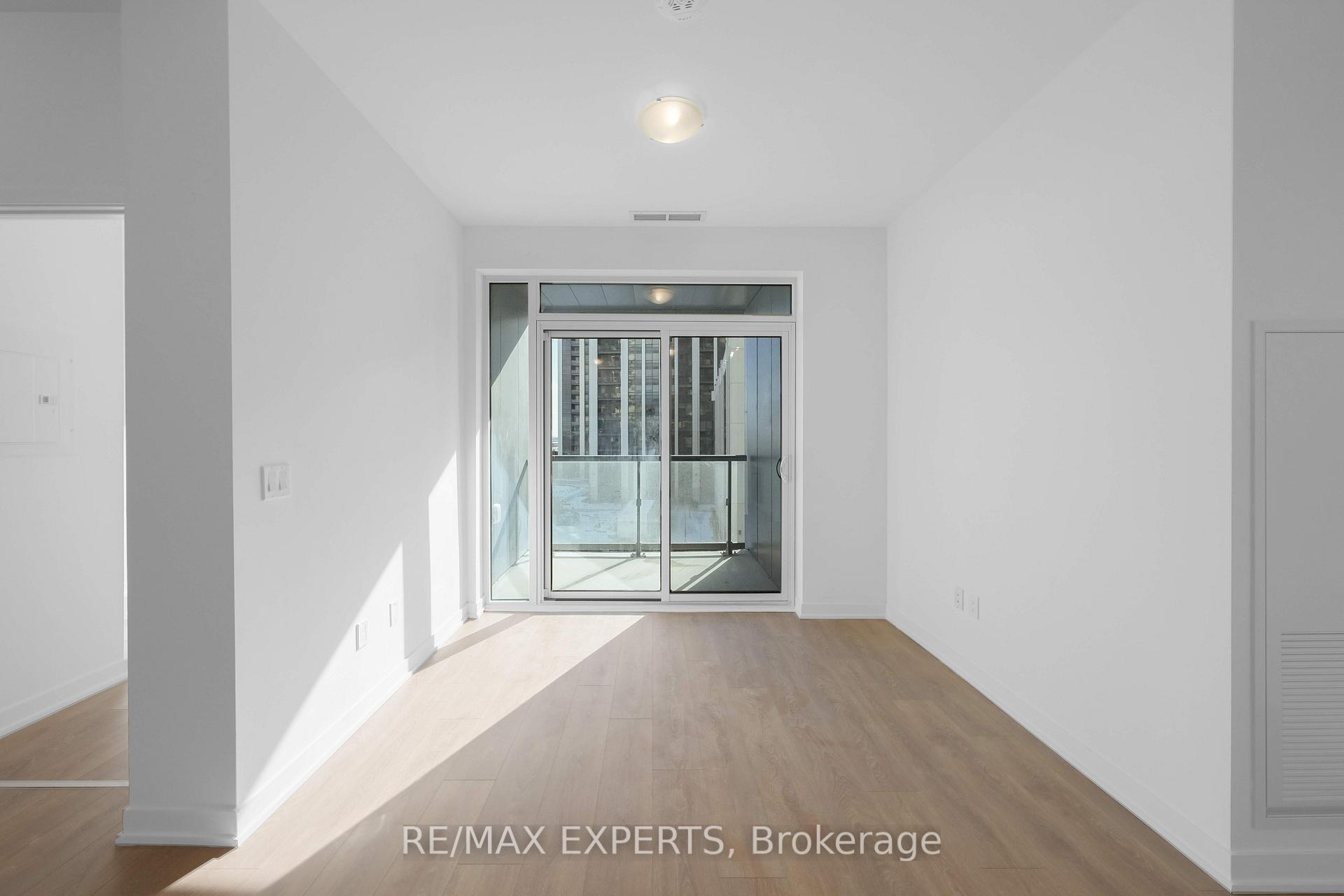 Photo 11 of Unit 419, 10 Abeja Street, Vaughan, Concord — HOMEH