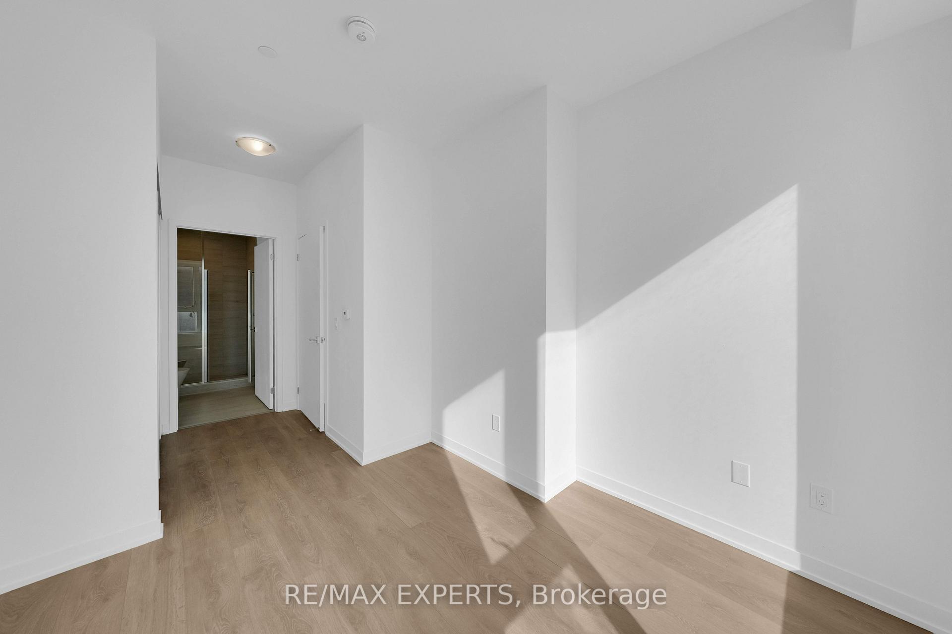 Photo 13 of Unit 419, 10 Abeja Street, Vaughan, Concord — HOMEH