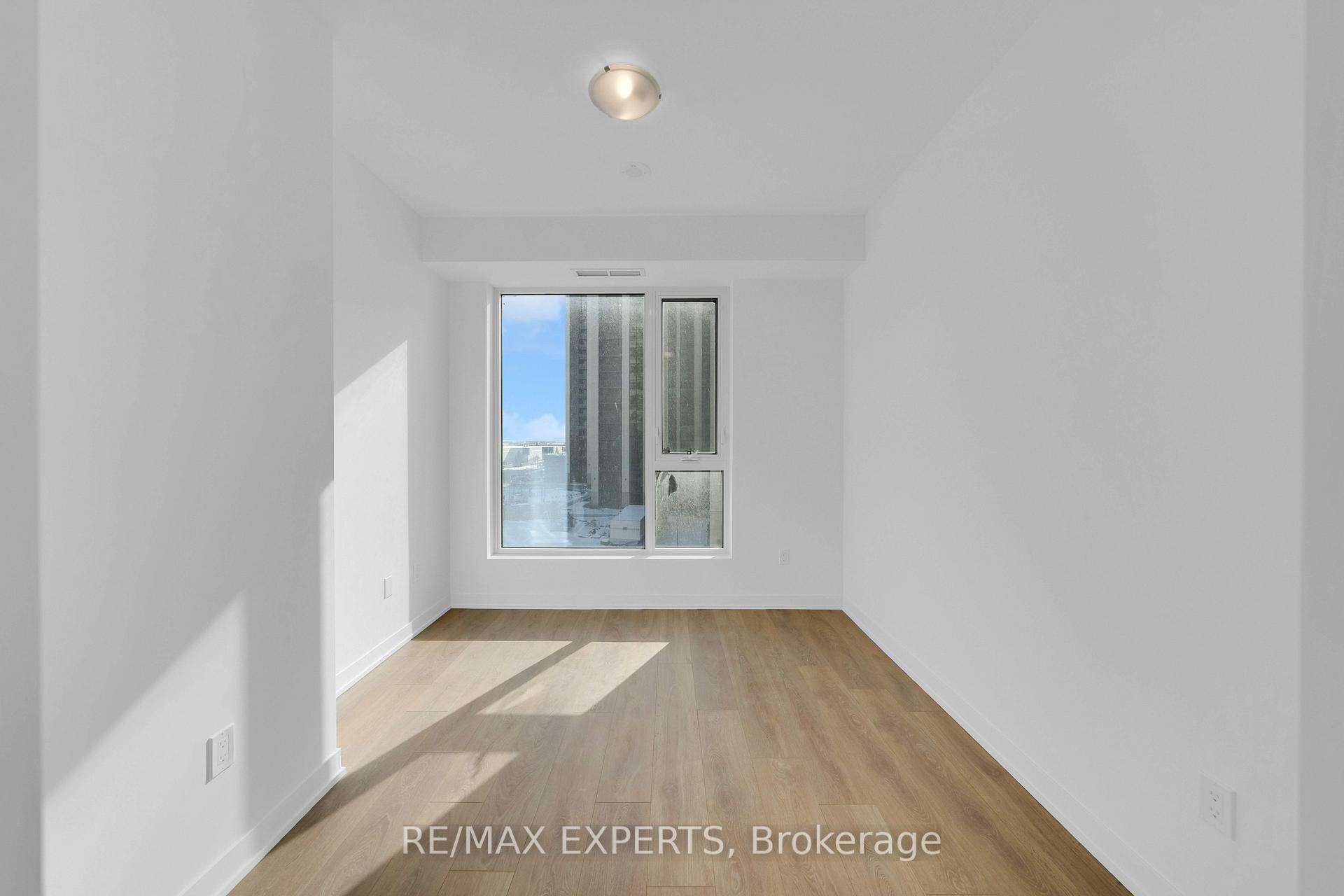 Photo 15 of Unit 419, 10 Abeja Street, Vaughan, Concord — HOMEH
