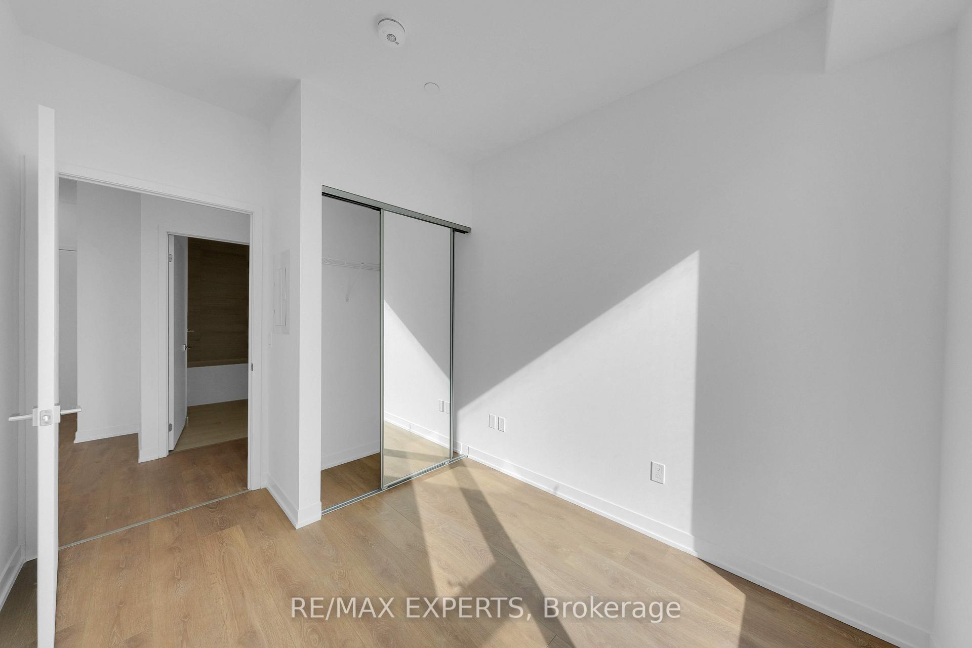 Photo 18 of Unit 419, 10 Abeja Street, Vaughan, Concord — HOMEH