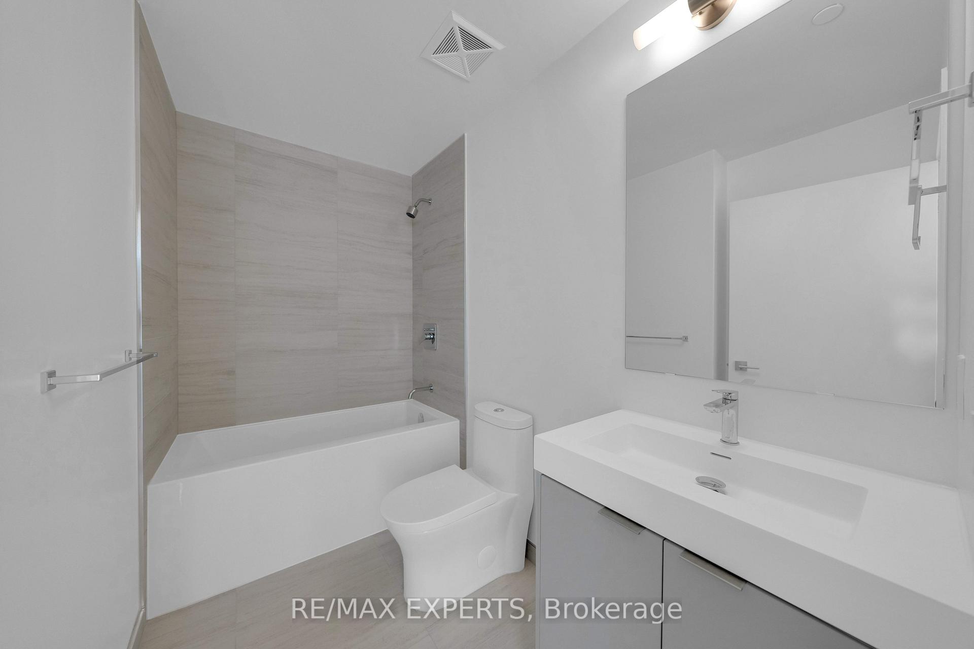 Photo 20 of Unit 419, 10 Abeja Street, Vaughan, Concord — HOMEH