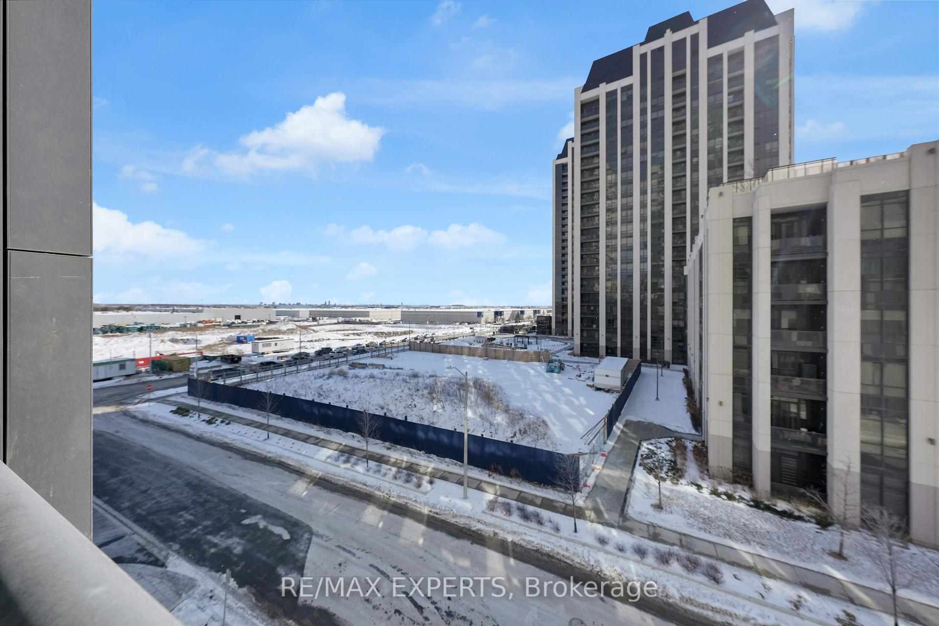 Photo 25 of Unit 419, 10 Abeja Street, Vaughan, Concord — HOMEH
