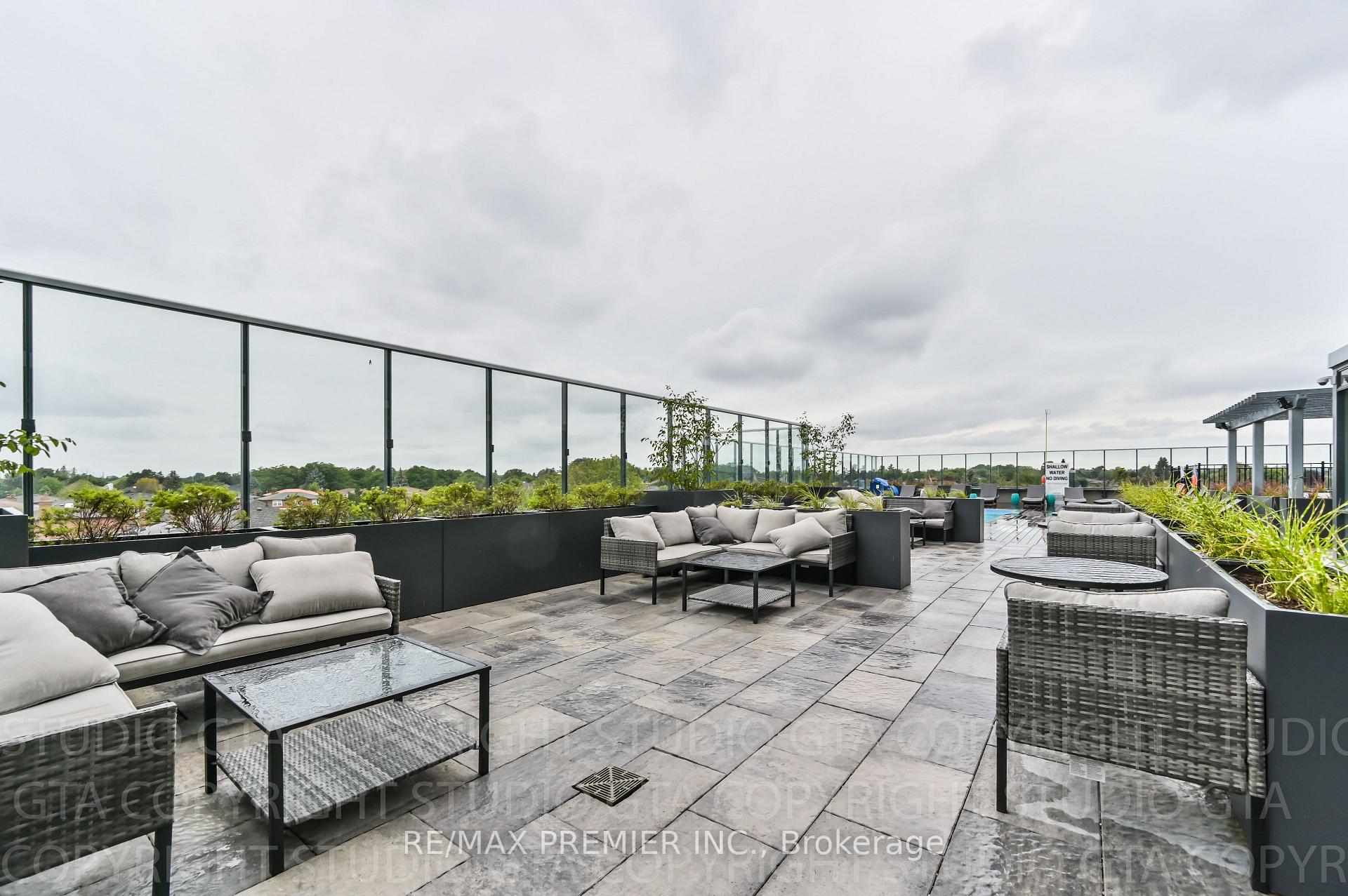 Photo 21 of Unit 912, 4800 Highway 7, Vaughan, East Woodbridge — HOMEH