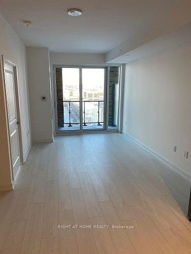 Photo 7 of Unit 725, 100 Eagle Rock Way, Vaughan, Rural Vaughan — HOMEH