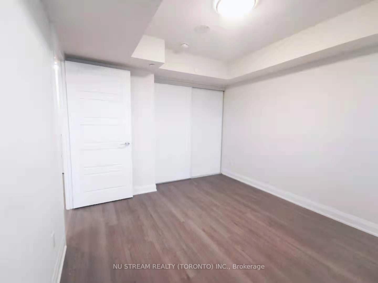 Photo 4 of Unit 1501, 15 Water Walk Drive, Markham, Unionville — HOMEH