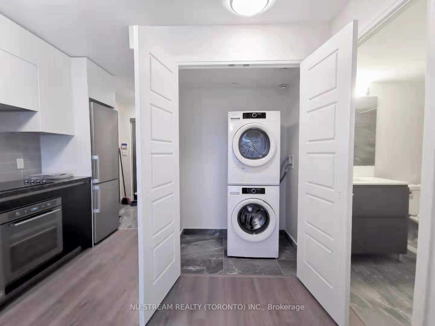 Photo 6 of Unit 1501, 15 Water Walk Drive, Markham, Unionville — HOMEH
