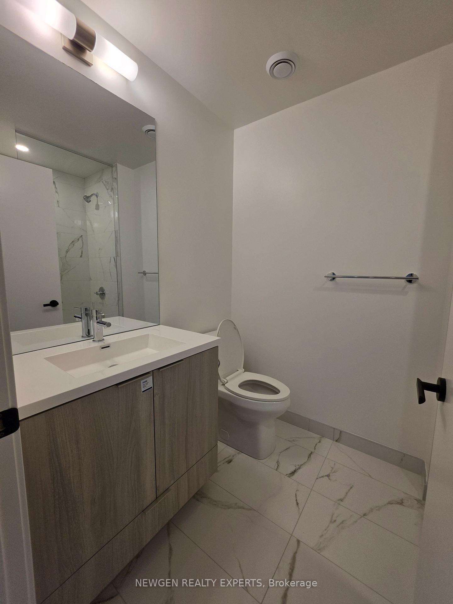 Photo 29 of Unit 1805, 8 Interchange Way, Vaughan, Vaughan Corporate Centre — HOMEH