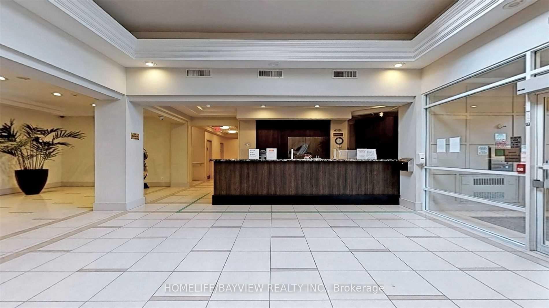 Photo 3 of Unit 906, 50 Disera Drive, Vaughan, Beverley Glen — HOMEH