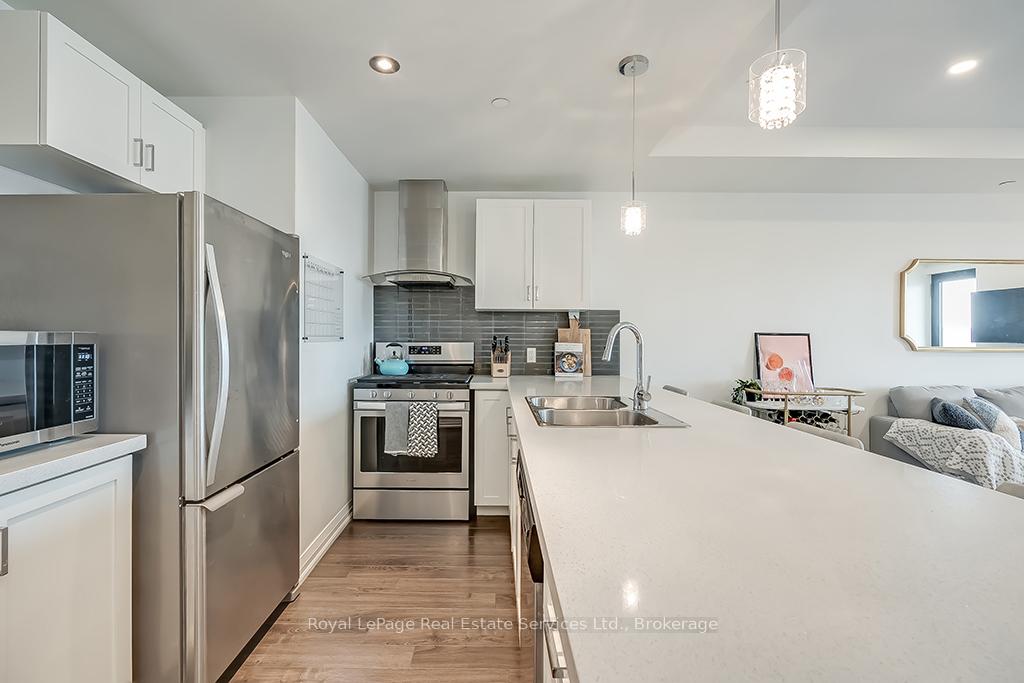 Photo 7 of Unit 603, 181 James Street N, Hamilton, Strathcona — HOMEH