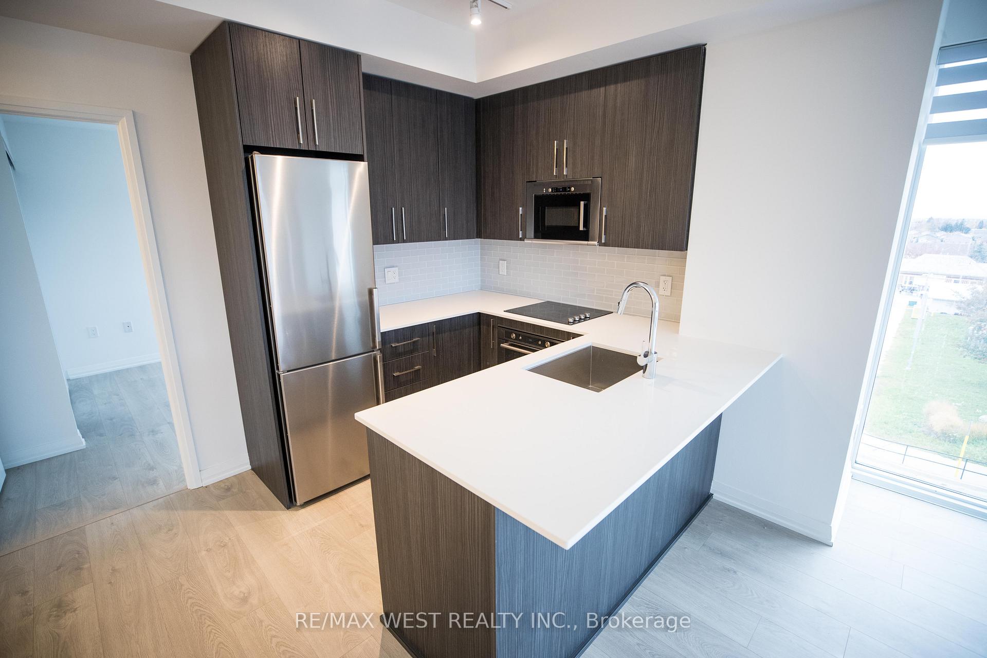 Photo 10 of Unit 220, 99 Eagle Rock Way, Vaughan, Rural Vaughan — HOMEH
