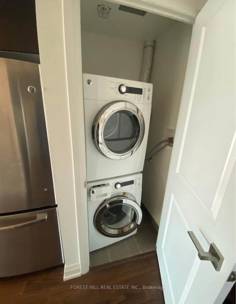 Photo 8 of Unit 1928, 7161 Yonge Street, Markham, Grandview — HOMEH