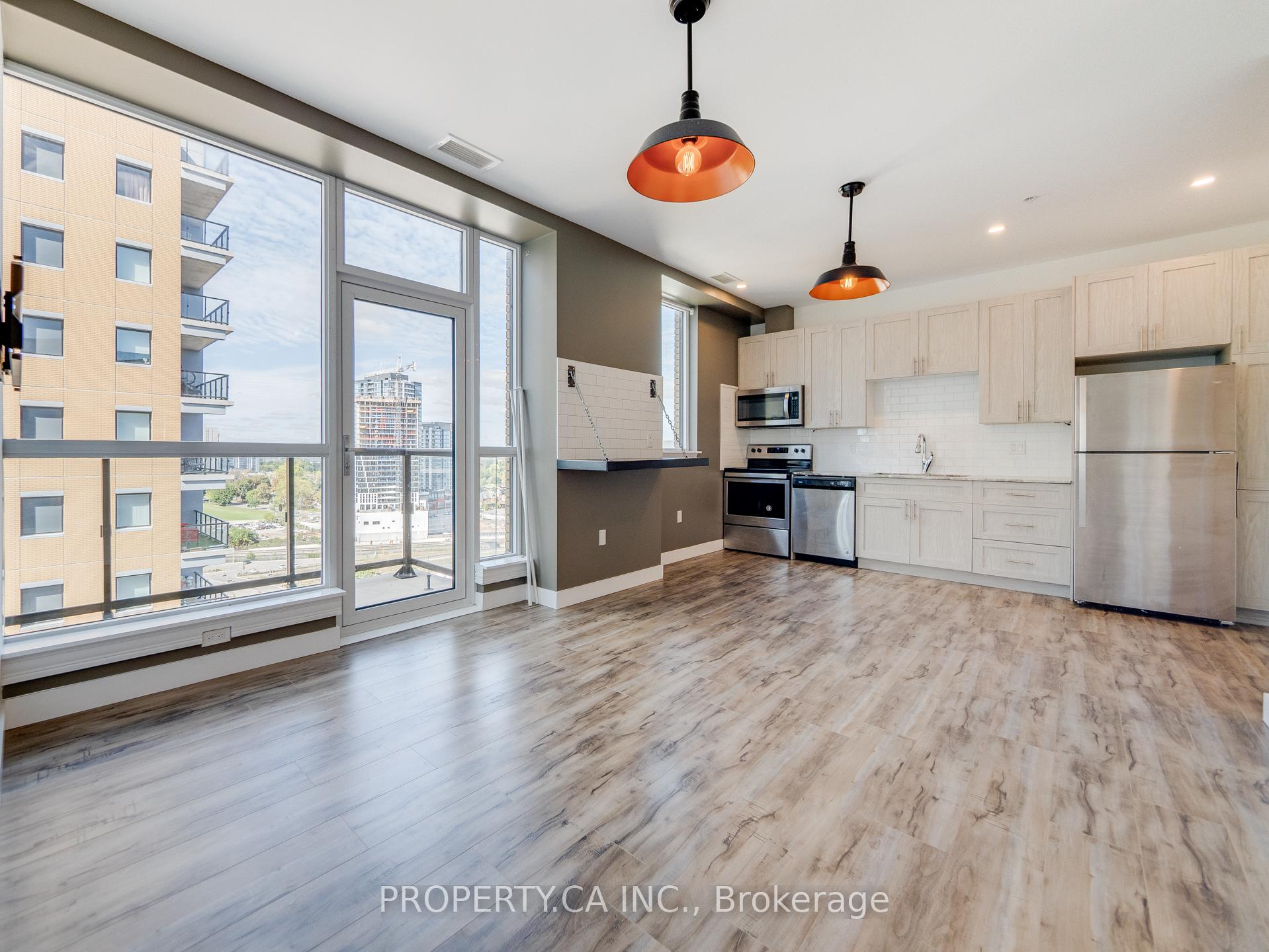 Photo 2 of Unit 1703, 100 Garment Street, Kitchener — HOMEH