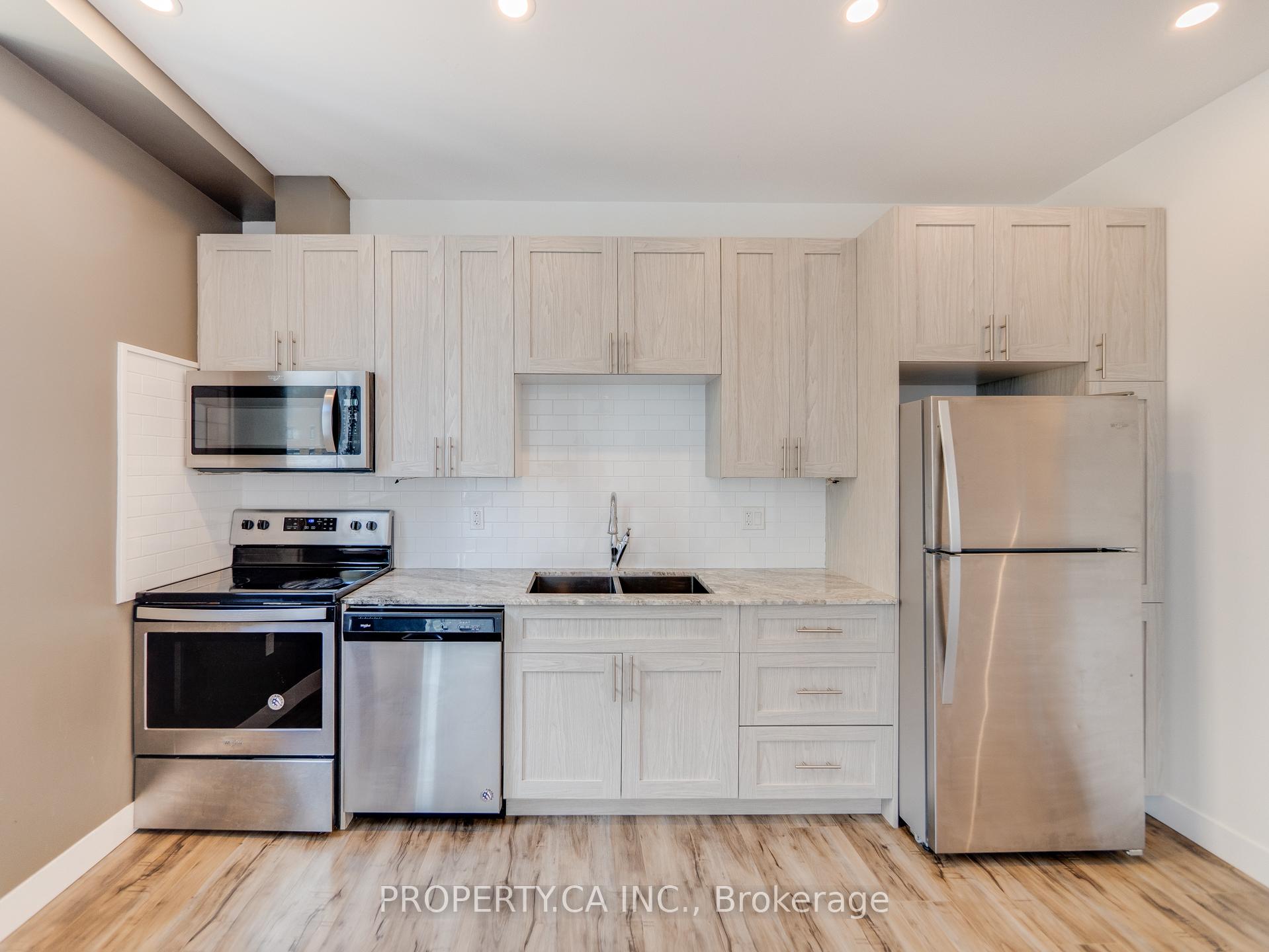 Photo 5 of Unit 1703, 100 Garment Street, Kitchener — HOMEH