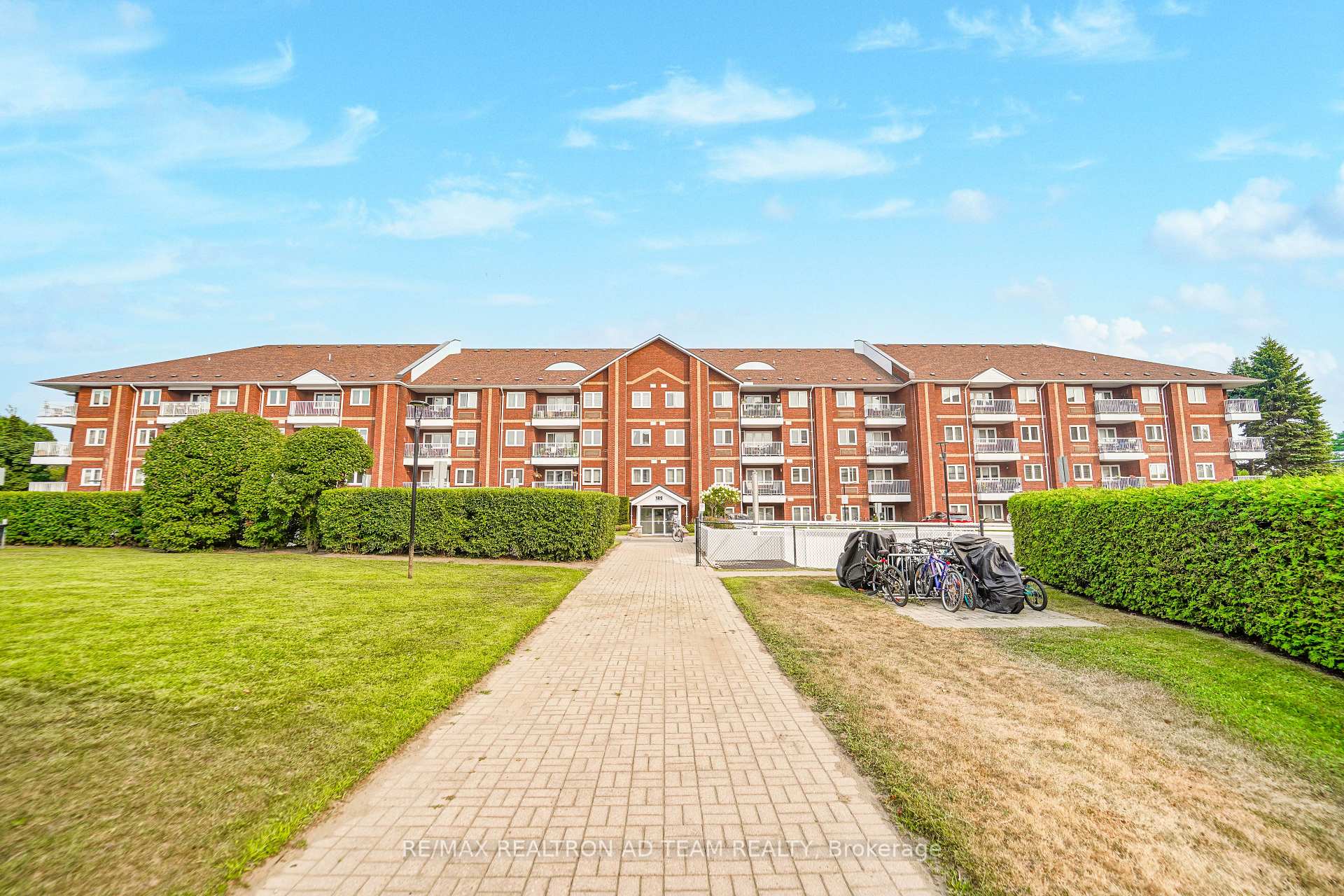 Photo 3 of Unit 409, 189 Lake Driveway, Ajax, South West — HOMEH