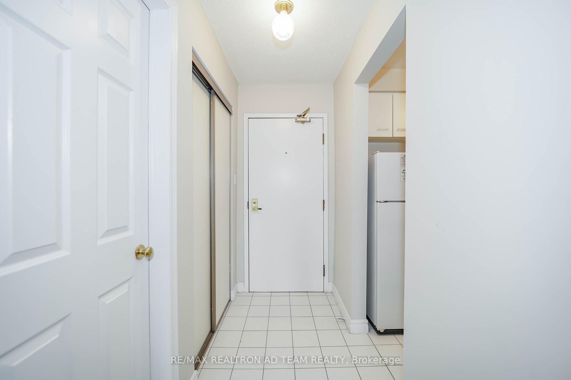 Photo 6 of Unit 409, 189 Lake Driveway, Ajax, South West — HOMEH