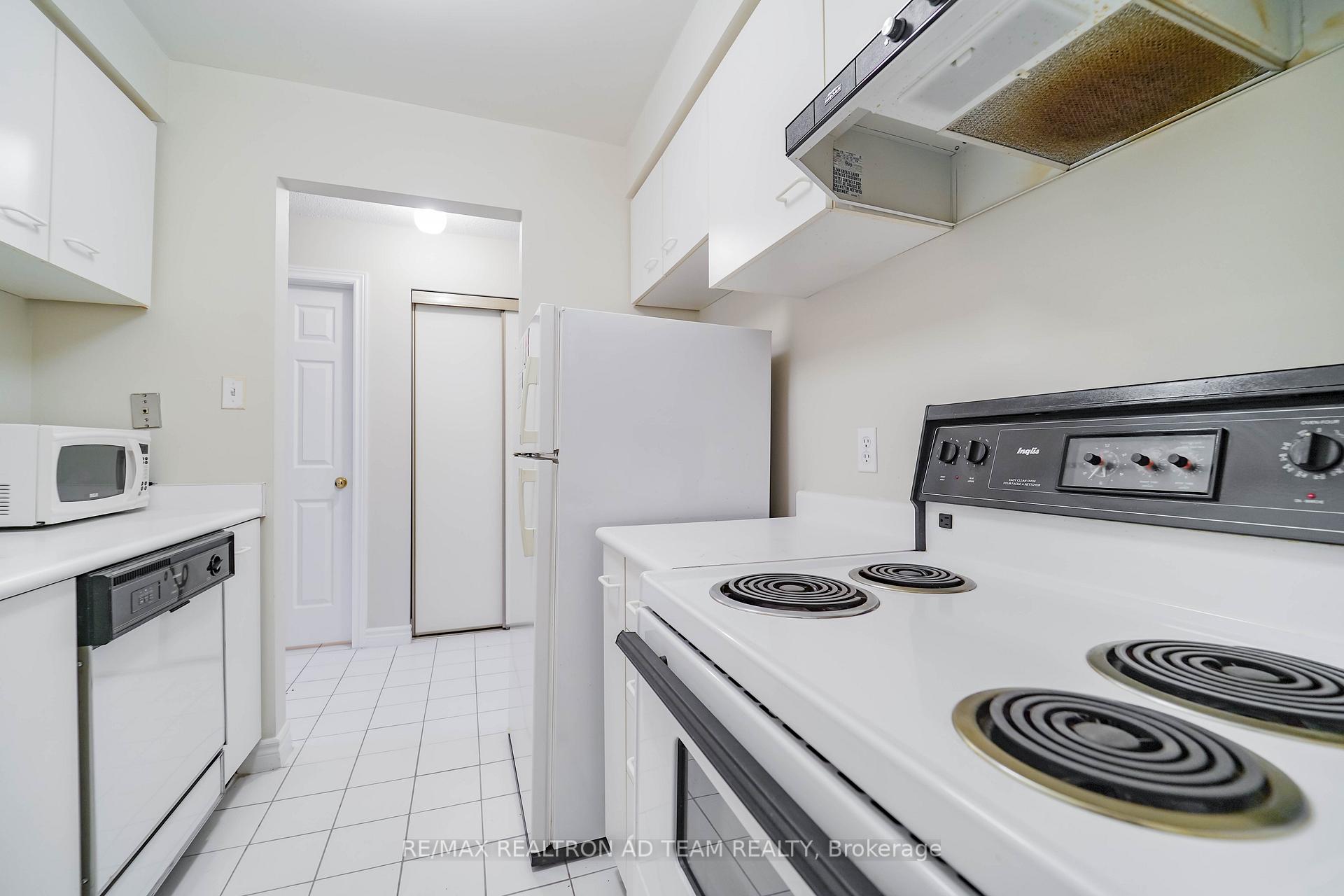 Photo 9 of Unit 409, 189 Lake Driveway, Ajax, South West — HOMEH