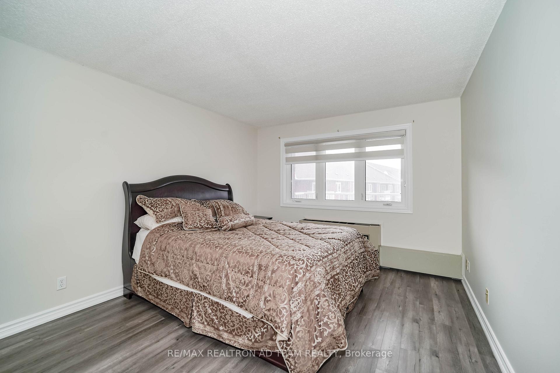 Photo 14 of Unit 409, 189 Lake Driveway, Ajax, South West — HOMEH