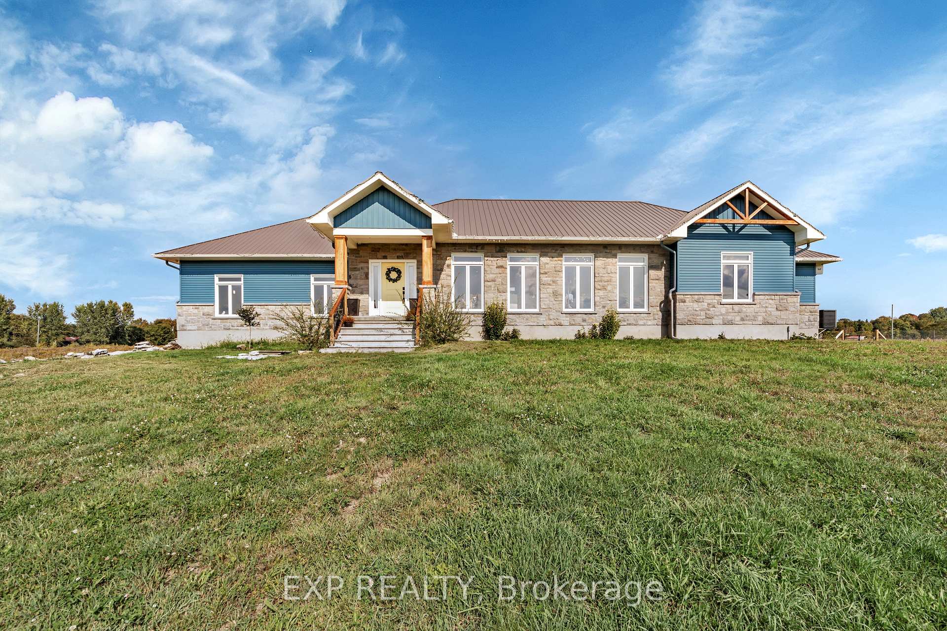 Photo 2 of 3010 Torwood Drive, Ottawa, Dunrobin Shores — HOMEH