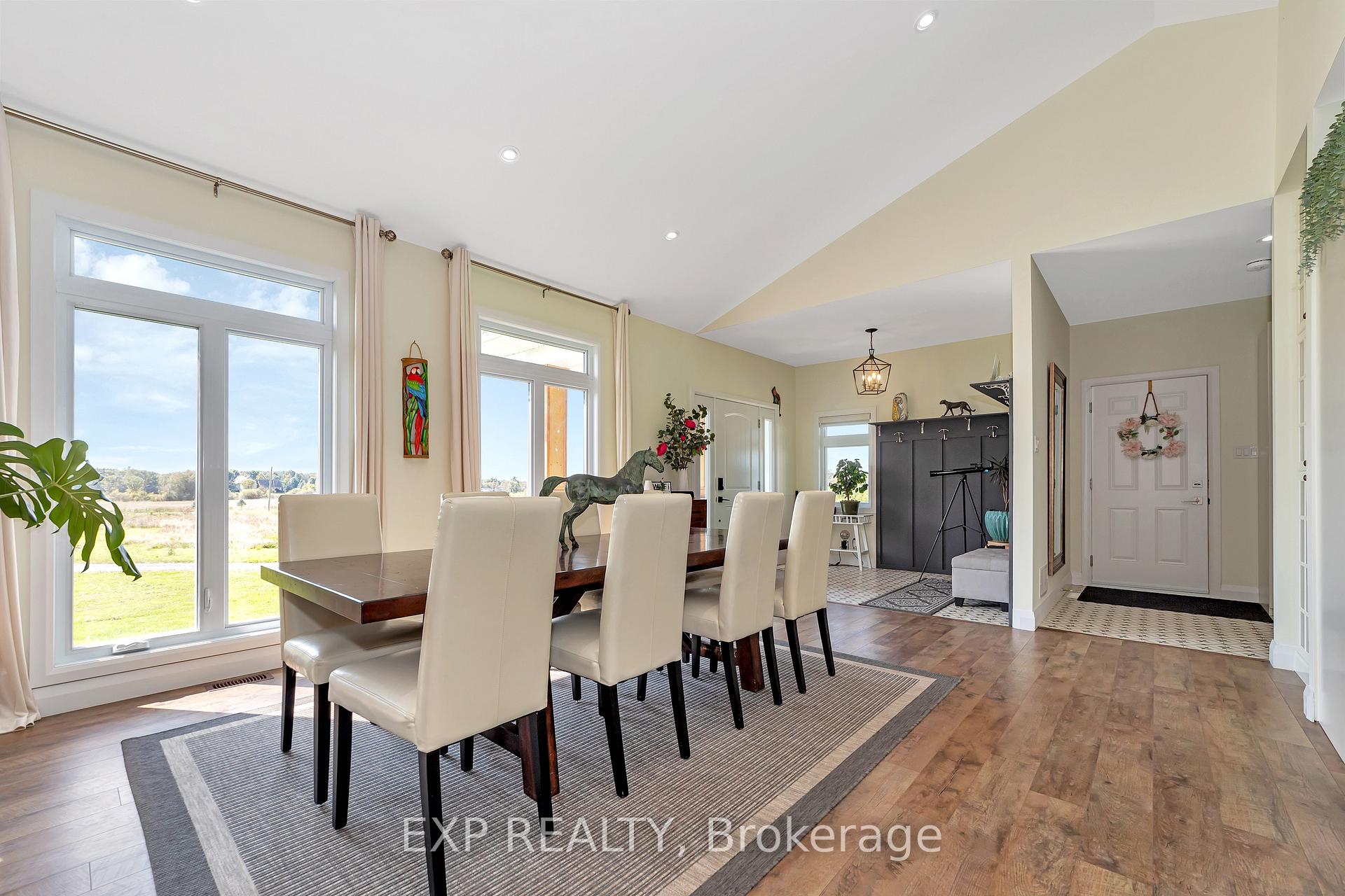 Photo 5 of 3010 Torwood Drive, Ottawa, Dunrobin Shores — HOMEH