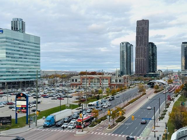 Photo 10 of Unit 705, 8 Interchange Way, Vaughan, Vaughan Corporate Centre — HOMEH