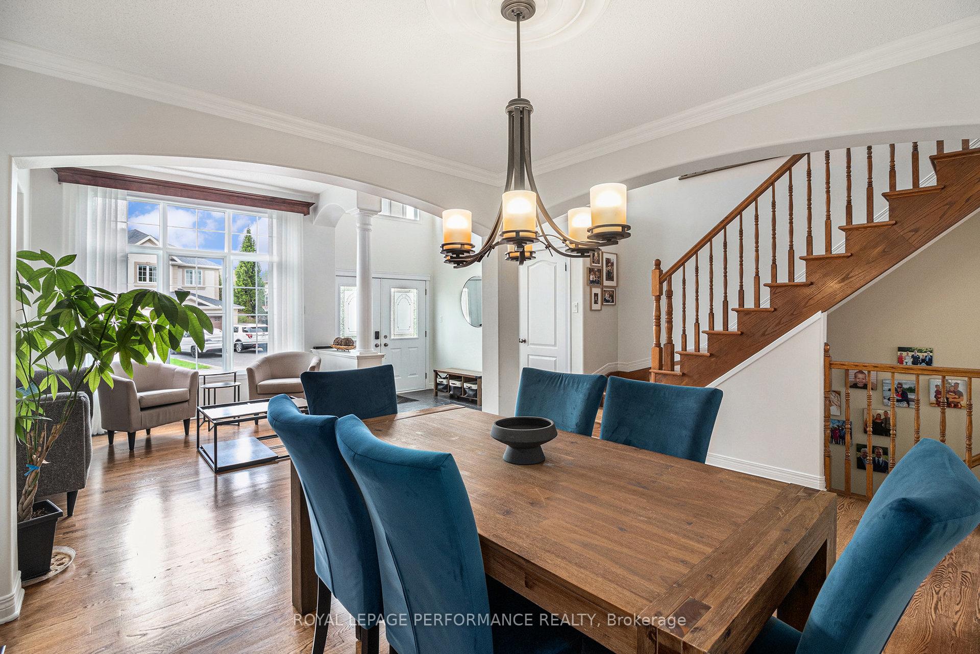 Photo 12 of 3712 Mountain Meadows Crescent, Ottawa, Riverside South/Gloucester Glen — HOMEH