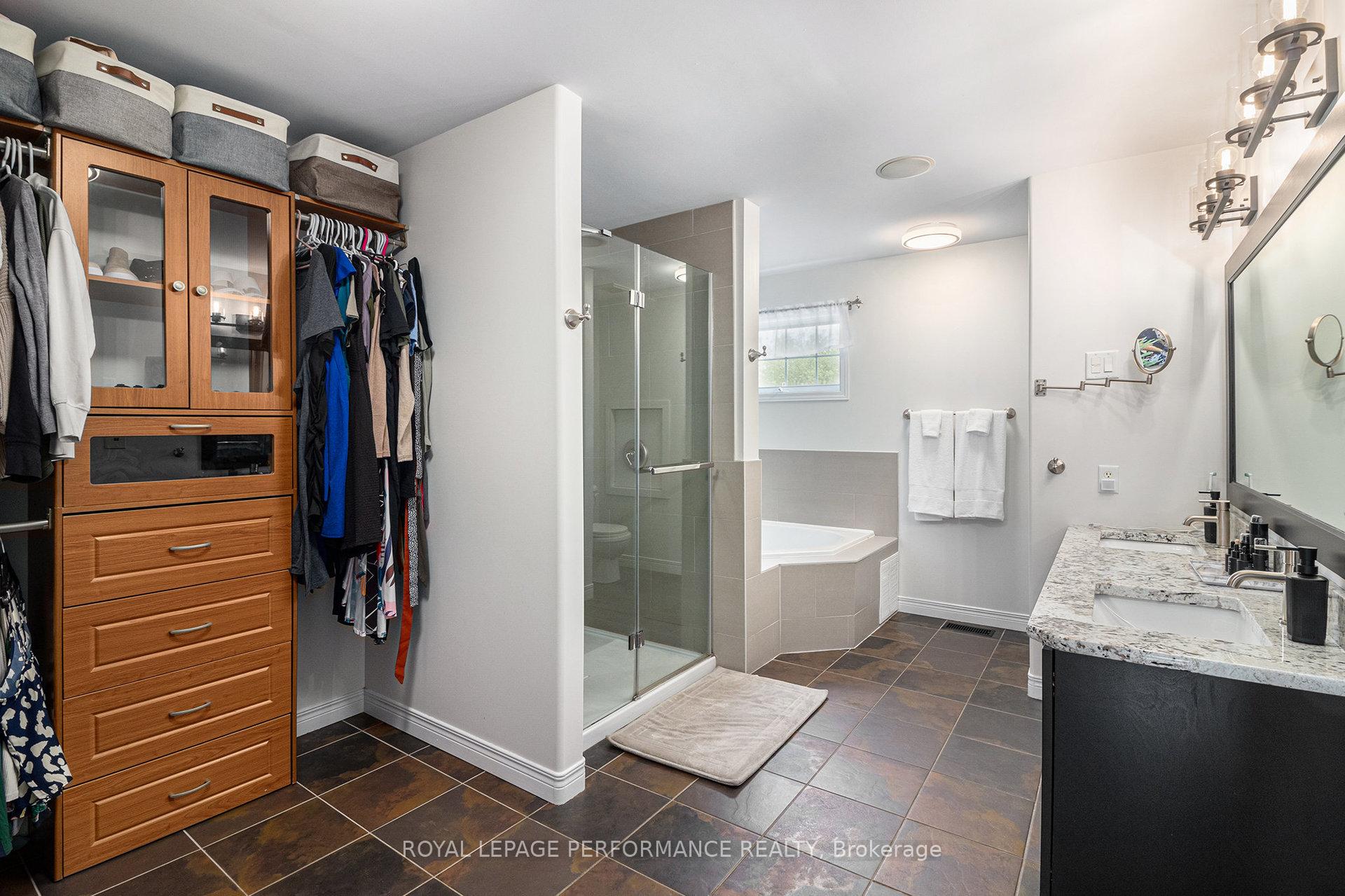 Photo 20 of 3712 Mountain Meadows Crescent, Ottawa, Riverside South/Gloucester Glen — HOMEH