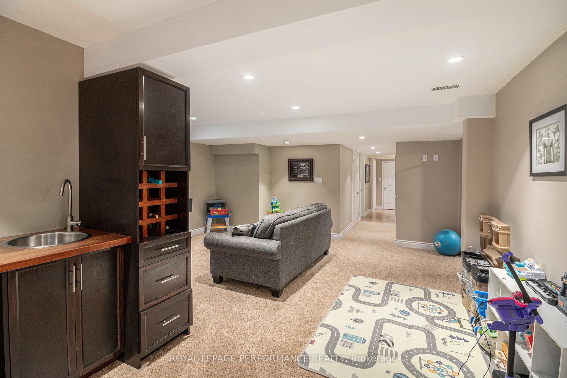 Photo 28 of 3712 Mountain Meadows Crescent, Ottawa, Riverside South/Gloucester Glen — HOMEH