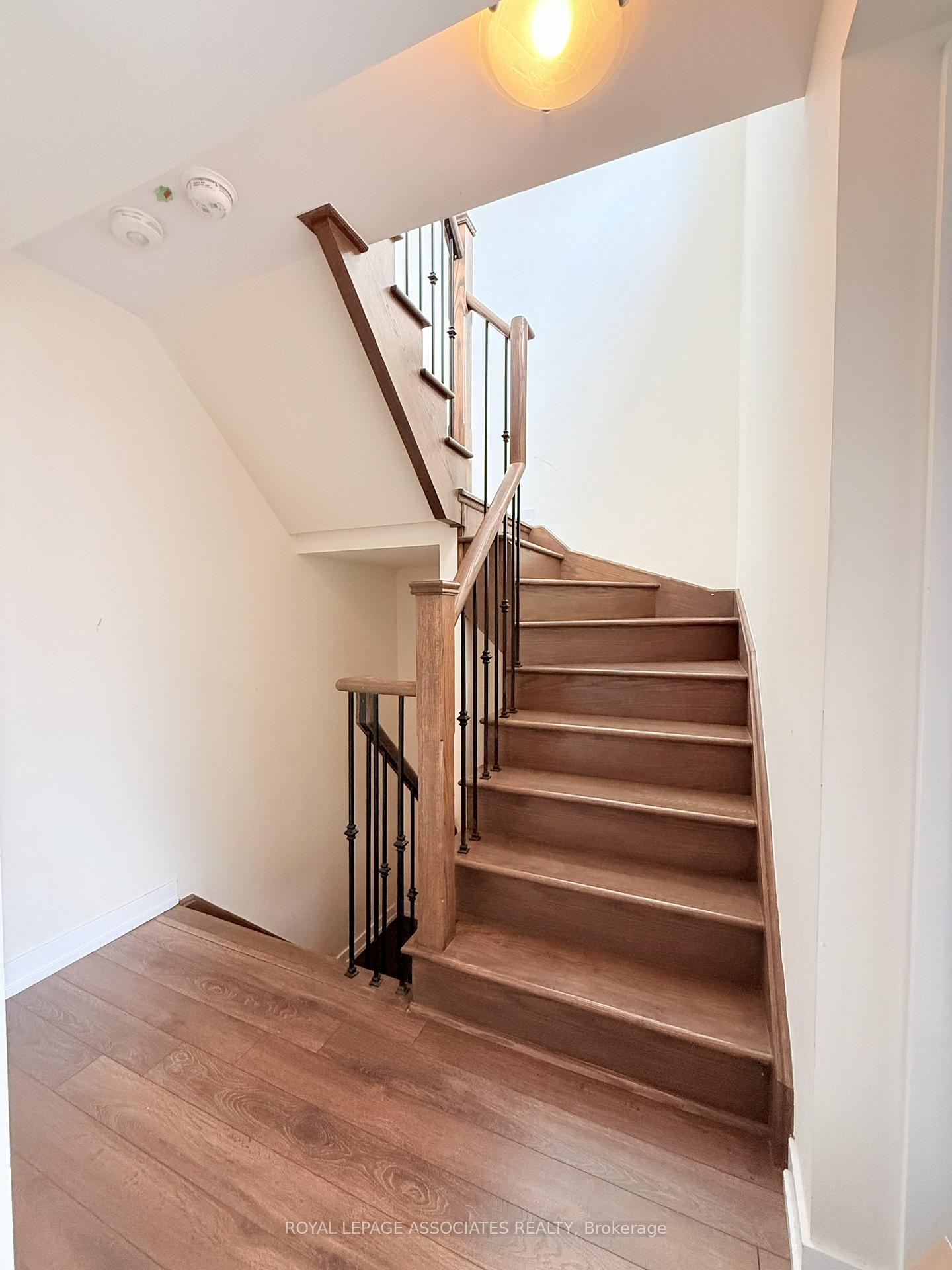 Photo 7 of Unit 2318, 20 Westmeath Lane, Markham, Cornell — HOMEH