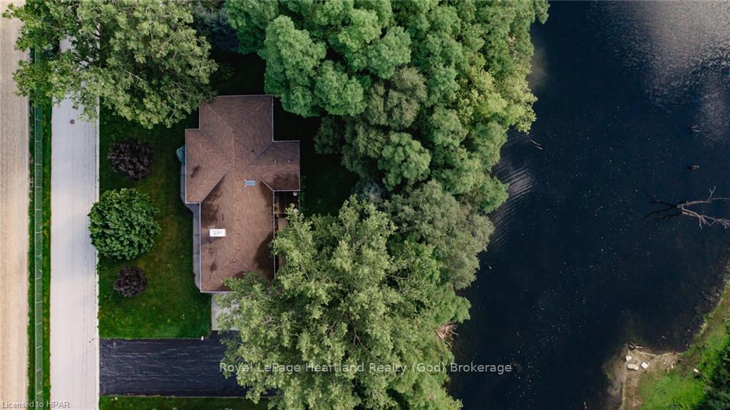 Photo 3 of 157 William Street N, Central Huron, Clinton — HOMEH